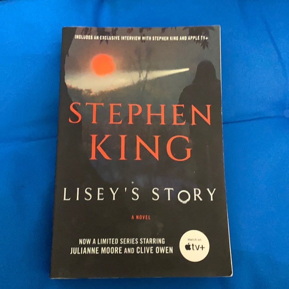 Stephen King Other - Stephen King Lisey’s Story Soft Cover Watch On TV+ Now A Limited SeriesANovel